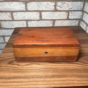 Vintage Lane Cedar Dresser Jewelry Trinket Chest - No Key 9" x 4" x 4"